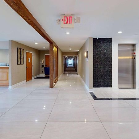 Ramada By Wyndham Strasburg - Shenandoah Valley Экстерьер фото