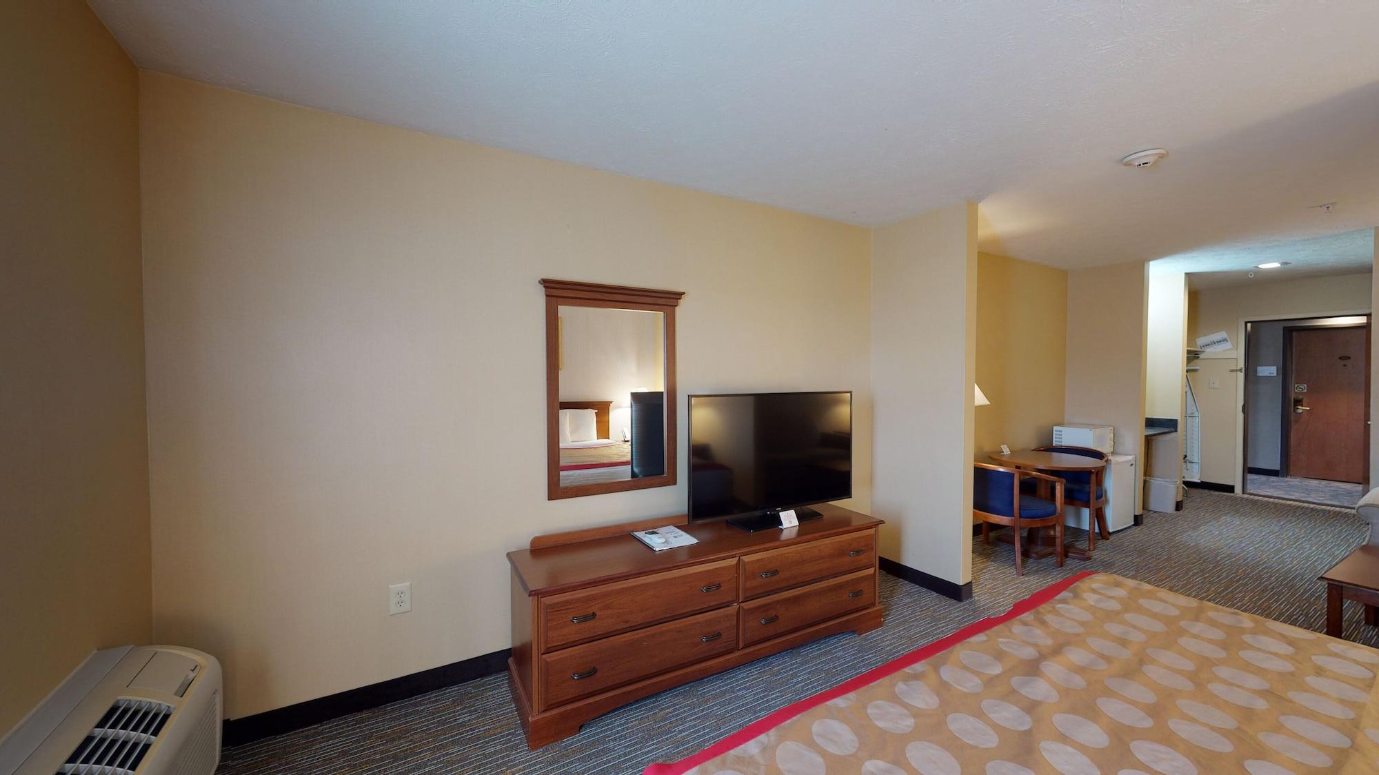Ramada By Wyndham Strasburg - Shenandoah Valley Экстерьер фото