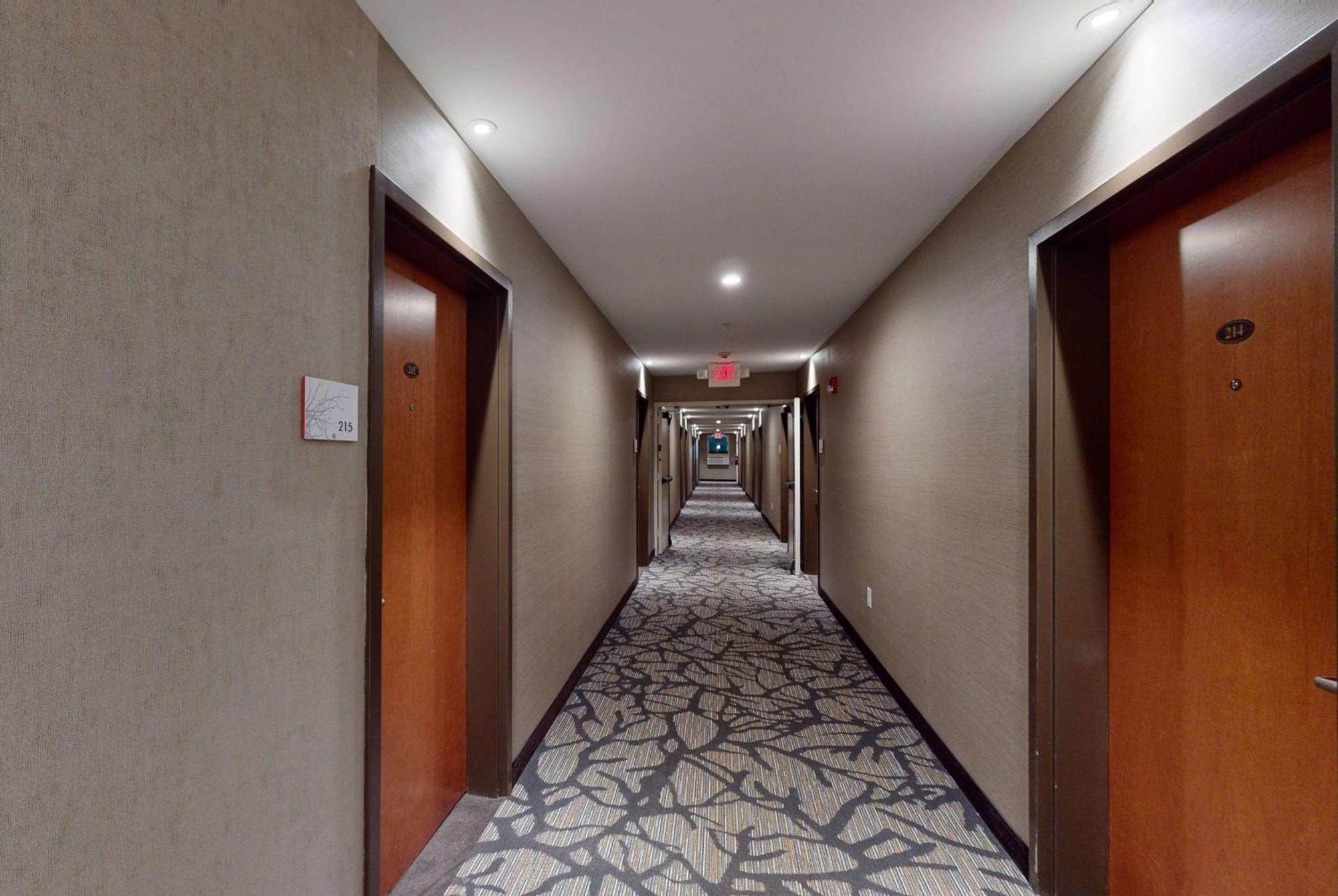 Ramada By Wyndham Strasburg - Shenandoah Valley Экстерьер фото