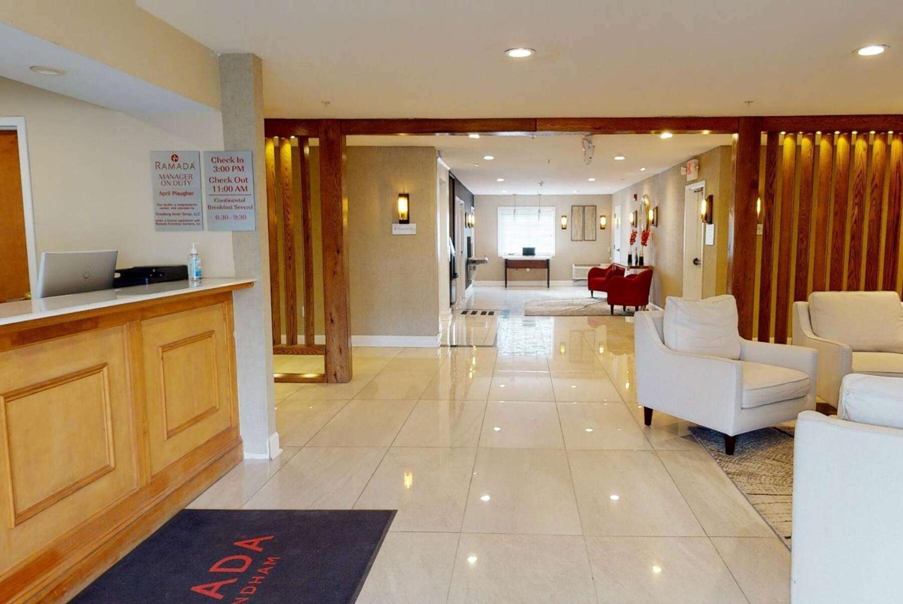 Ramada By Wyndham Strasburg - Shenandoah Valley Экстерьер фото